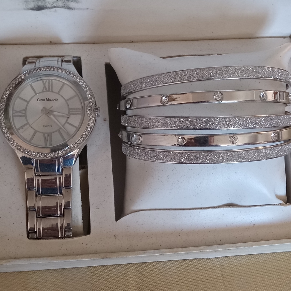 Gino Milano Quart watch & bracelet set